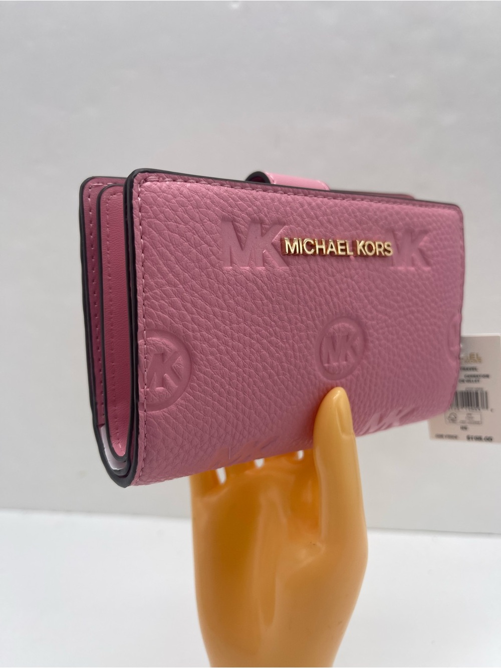 MICHAEL KORS Jet Set Travel Medium MK Logo Debossed Bifold Wallet
Carnation
NWT - Picture 12 of 16